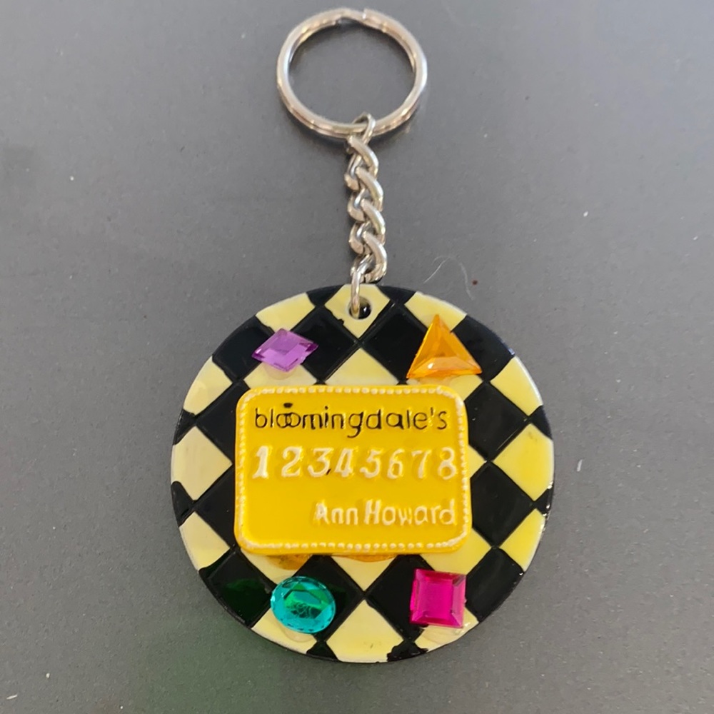 VINTAGE RARE BLOOMINDALE’S CREDIT CARD KEYFOB